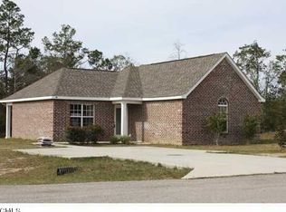 16 Marlin Ln, Mc Henry, MS 39561