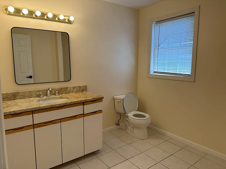 525 Water St #2 — Photo 20