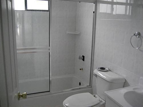 5th image of 3591 Exeter Dr