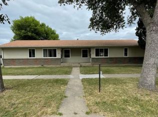 1516 Michigan Ave #2, Bismarck, ND 58504