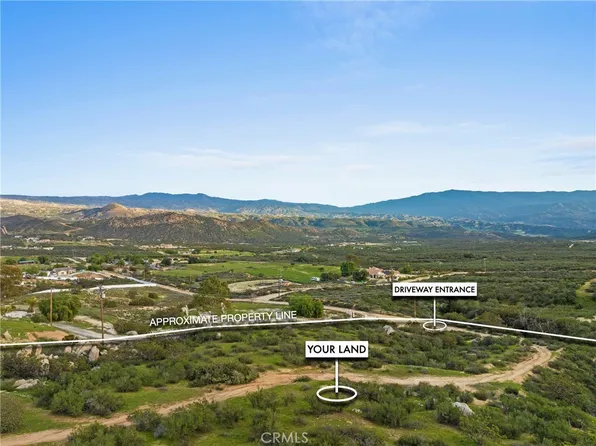 1 Ivel Rd #1, Hemet, CA 92544
