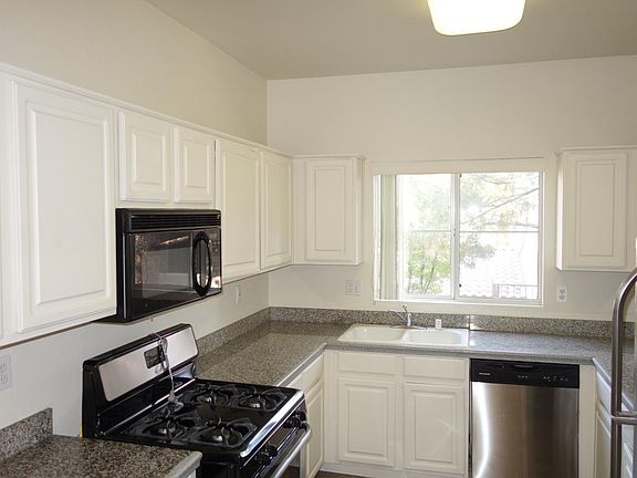 2nd image of 5250 S Rainbow Blvd Unit 1062