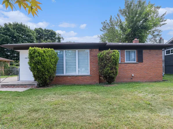 29839 John Hauk St, Garden City, MI 48135