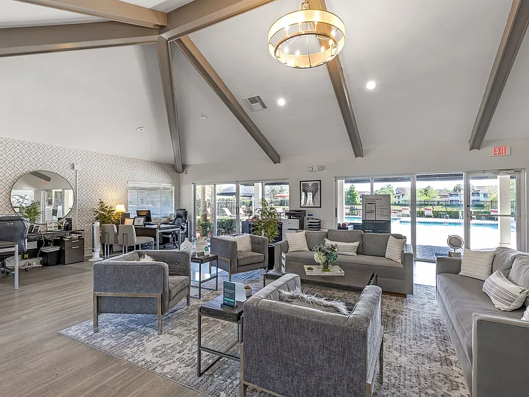Boca Arbor Club Apartments — Photo 9