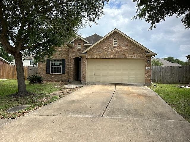 1st image of 20707 Pine Rain Ct