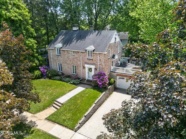 3405 Pelham Rd, Toledo, OH 43606