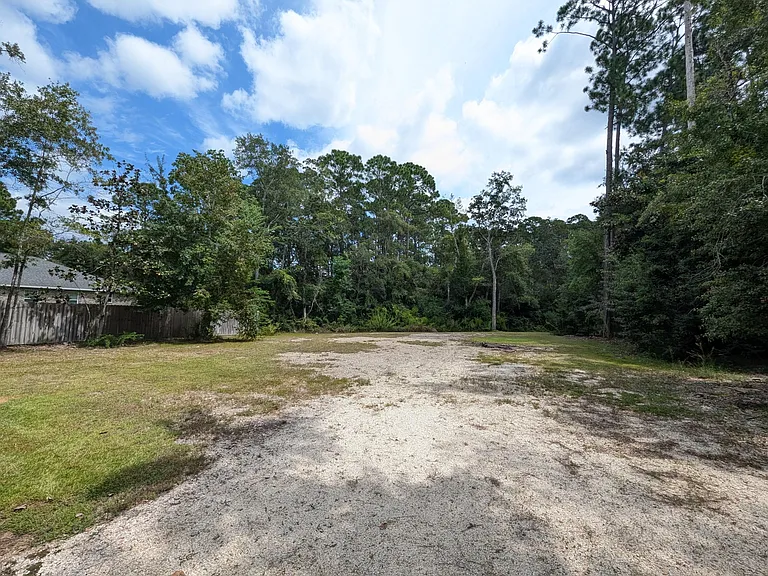 3348 Lowery Dr — Photo 42