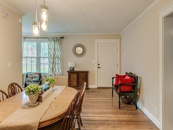 3rd image of 5529 Kendall Dr