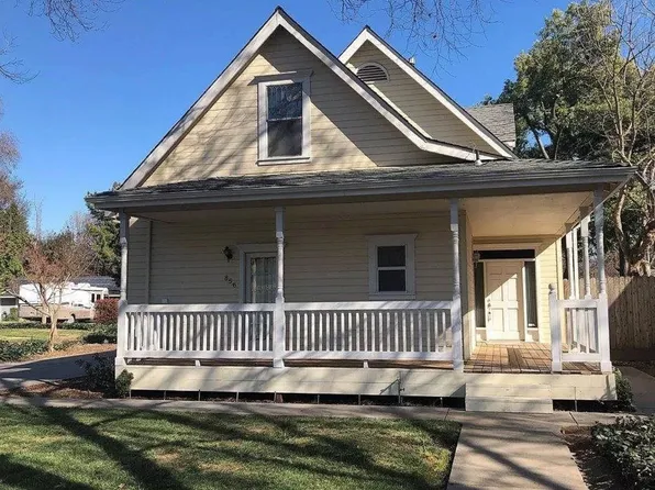 856 Victorian Park Dr, Chico, CA 95926