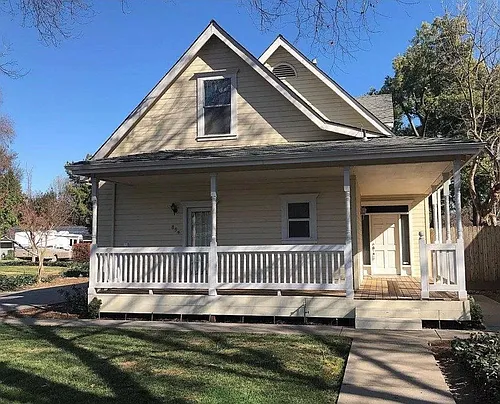 856 Victorian Park Dr Photo 1