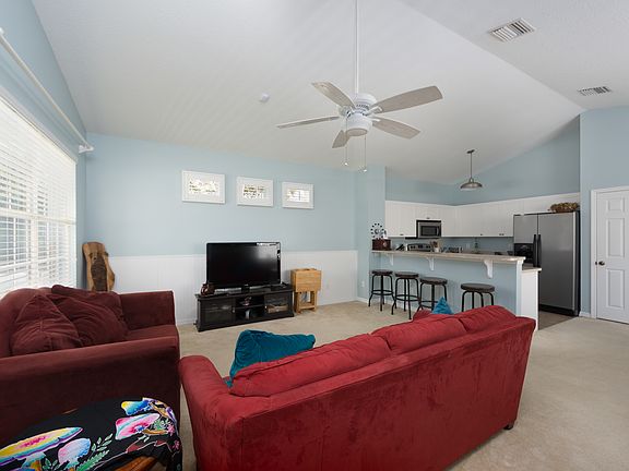 4th image of 959 Ambergate St