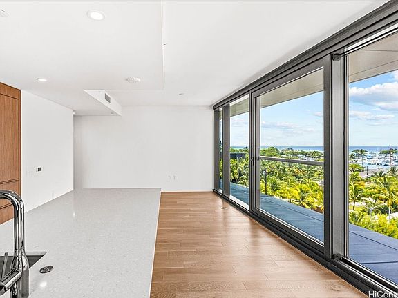 4th image of 333 Ward Ave #603