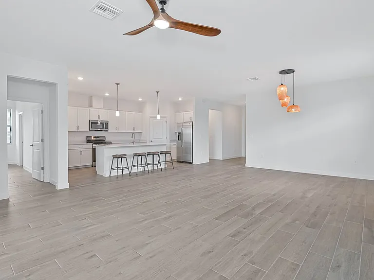 20492 Verawood Loop — Photo 13