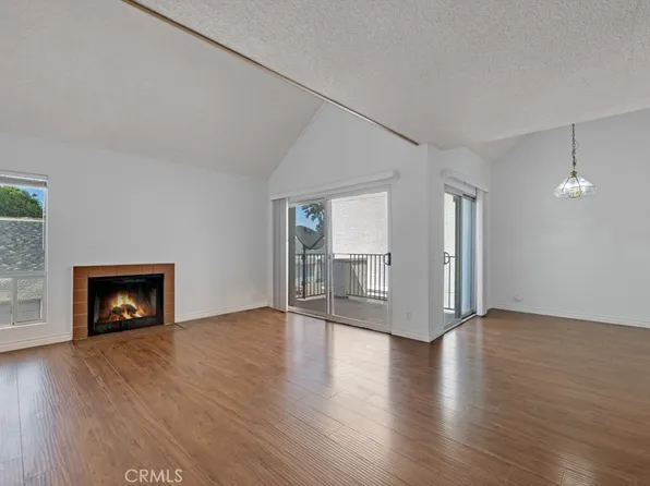 20155 Keswick St Unit 211, Winnetka, CA 91306
