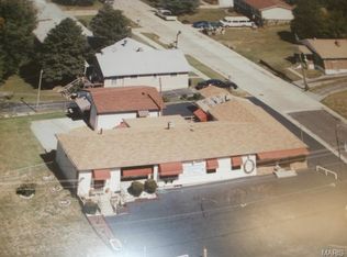 1915 Chambers Rd, Saint Louis, MO