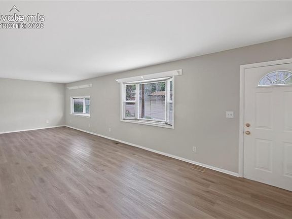 5th image of 3631 Lehigh St