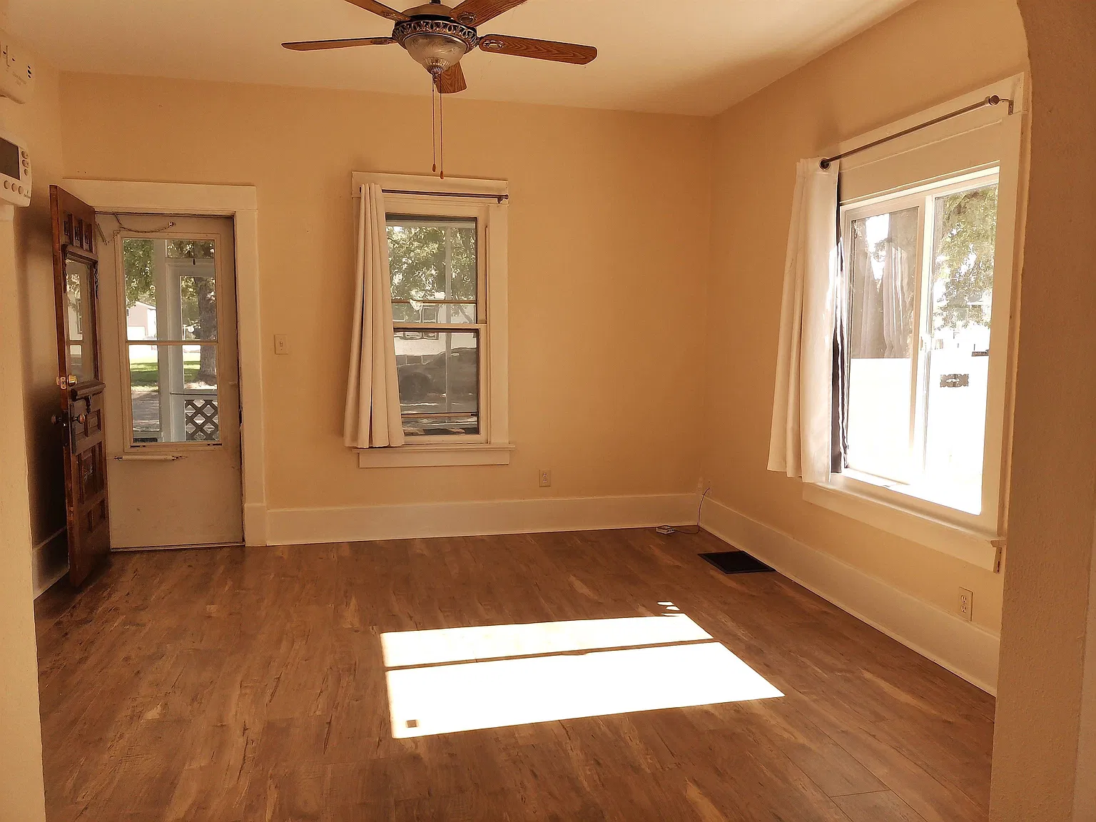 3 bed, 1264 sqft, $1,200 — Photo 4