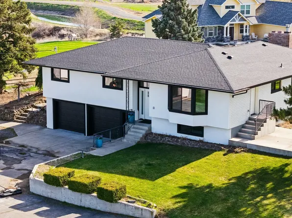 6805 Oliver Dr, Yakima, WA 98901