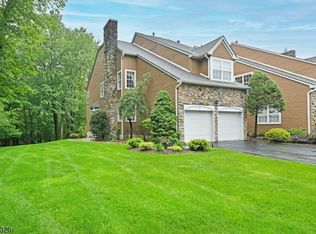 54 Hunter Rd, Haledon, NJ 07508