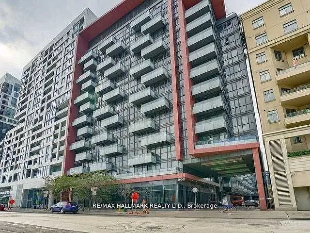 3 bed, $3,980 — Photo 1