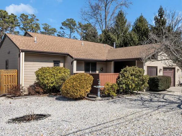 410 Merion Avenue, Pine Beach, NJ 08741