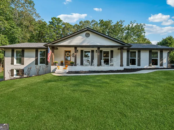 2405 Virginia Heights Dr, Cumming, GA 30041