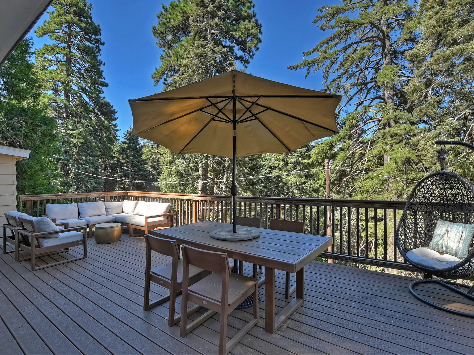 2 bed, 1.5 bath, 850 sqft, $1,850 — Photo 1