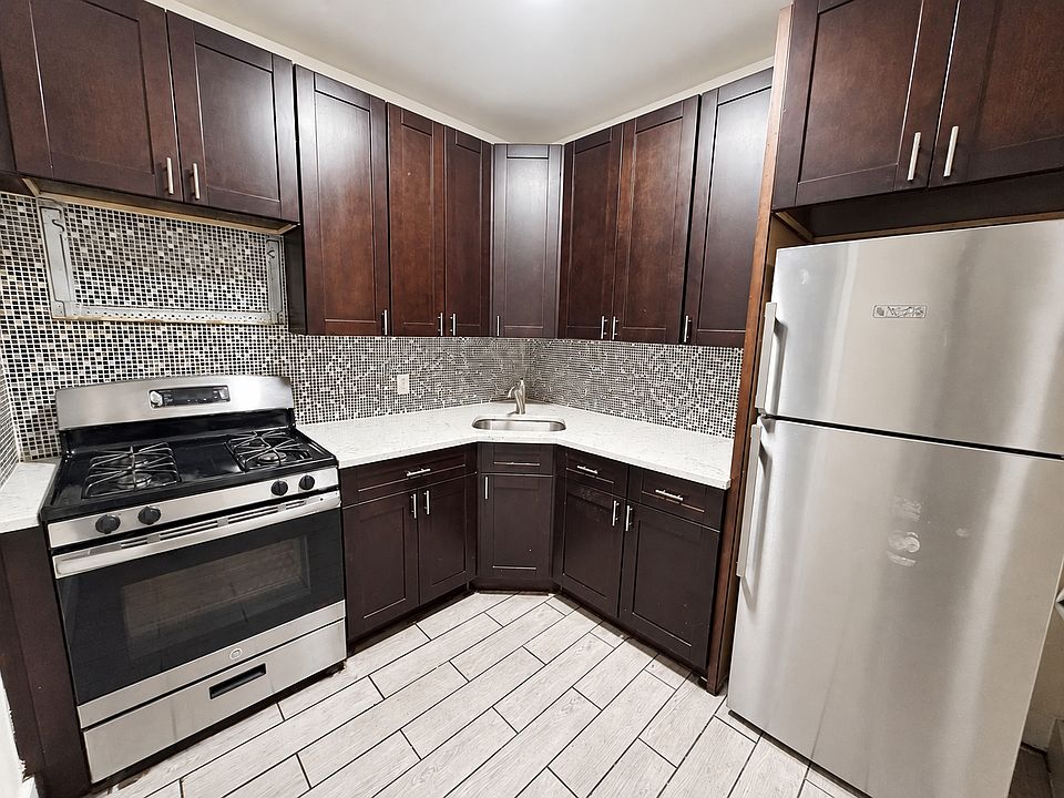 1st image of 8630 23rd Ave #1F