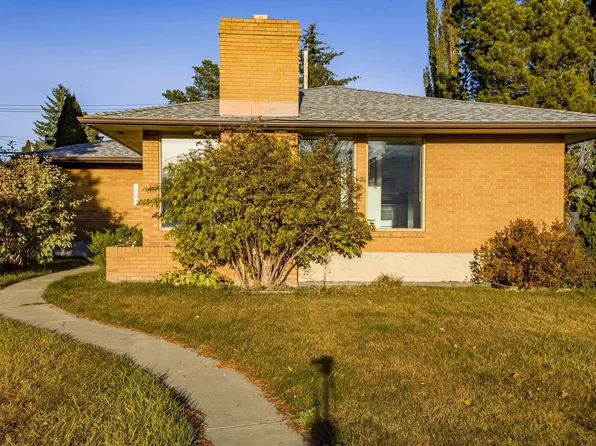 4051 120th St NW, Edmonton, AB T6J 1X7