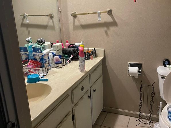 little-rock-arkansas-82843452 picture