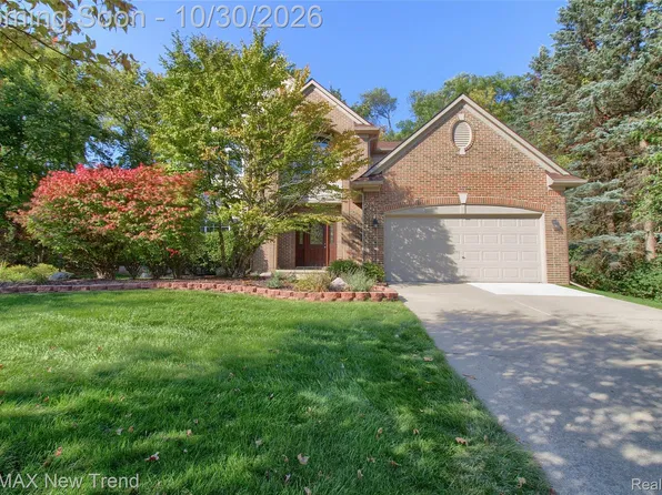 280 N Haven St, Novi, MI 48377