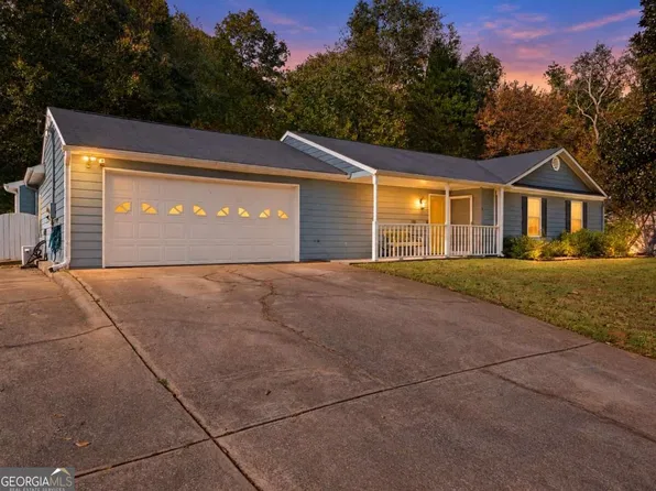 1518 Willow Gate Way, Auburn, GA 30011