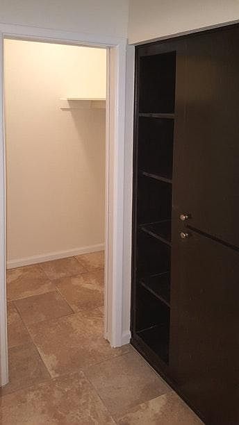 2nd image of 1024 W 5th St APT 3