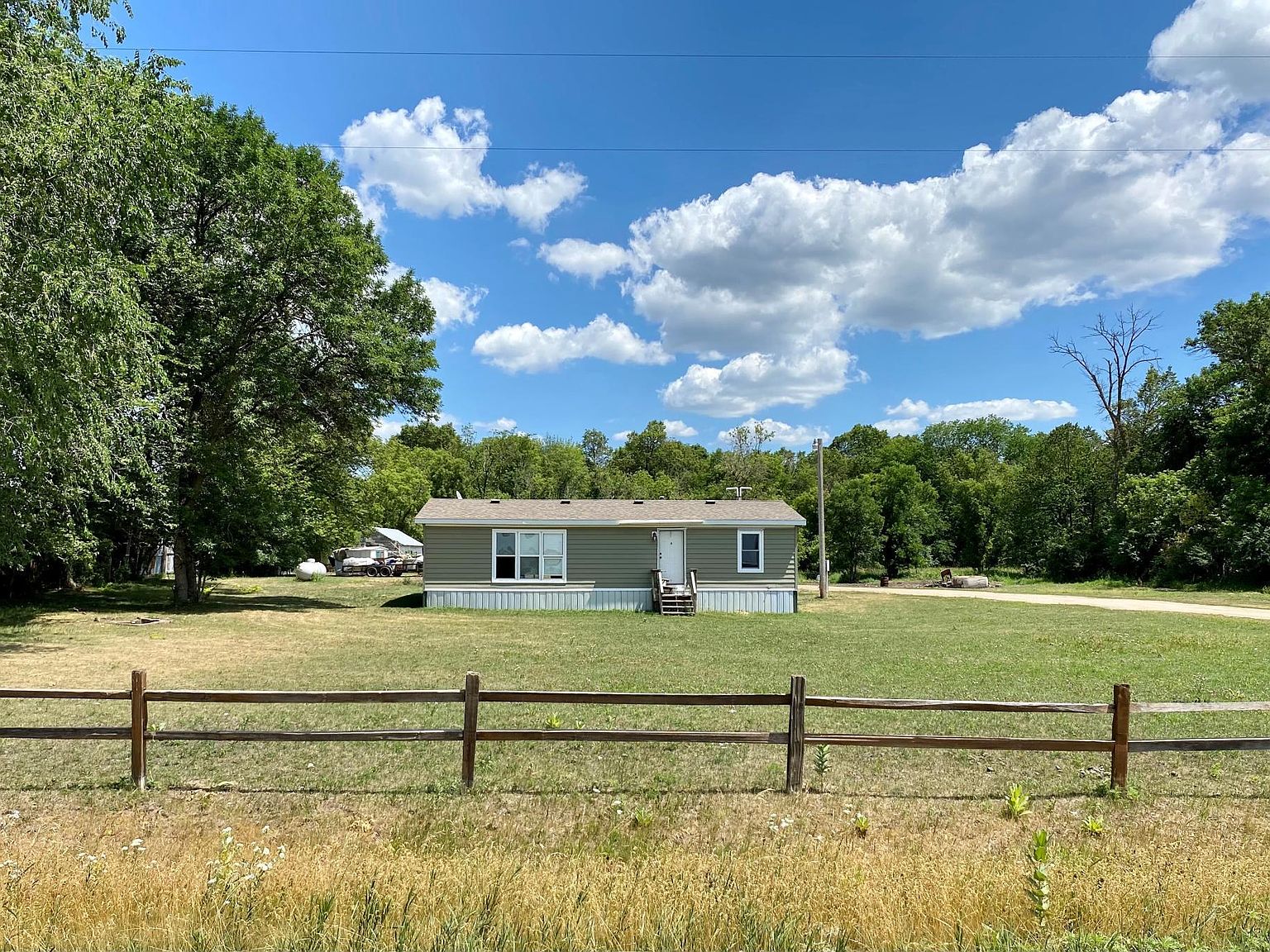 26995 40th St NE, Belgrade, MN 56312 Zillow