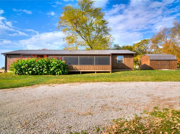 361 Matilda St, Illiopolis, IL 62539