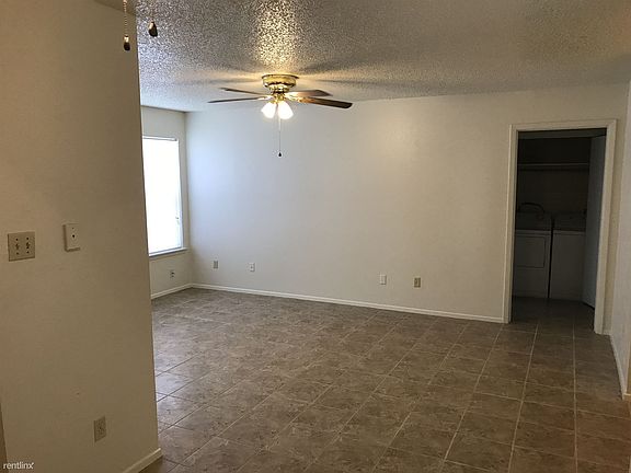 4th image of 3205 Eagle Hill Ct
