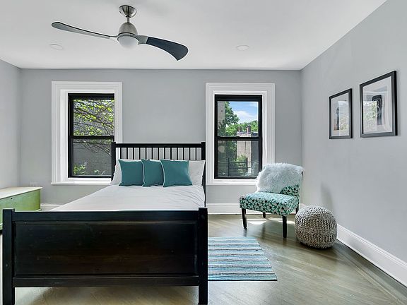 3rd image of 510 Washington Ave APT 3