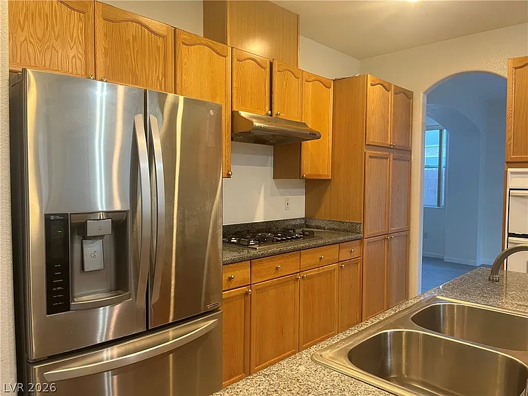 3889 Palm Island Ct — Photo 8