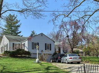 2730 Fairfax Dr, Columbus, OH 43220