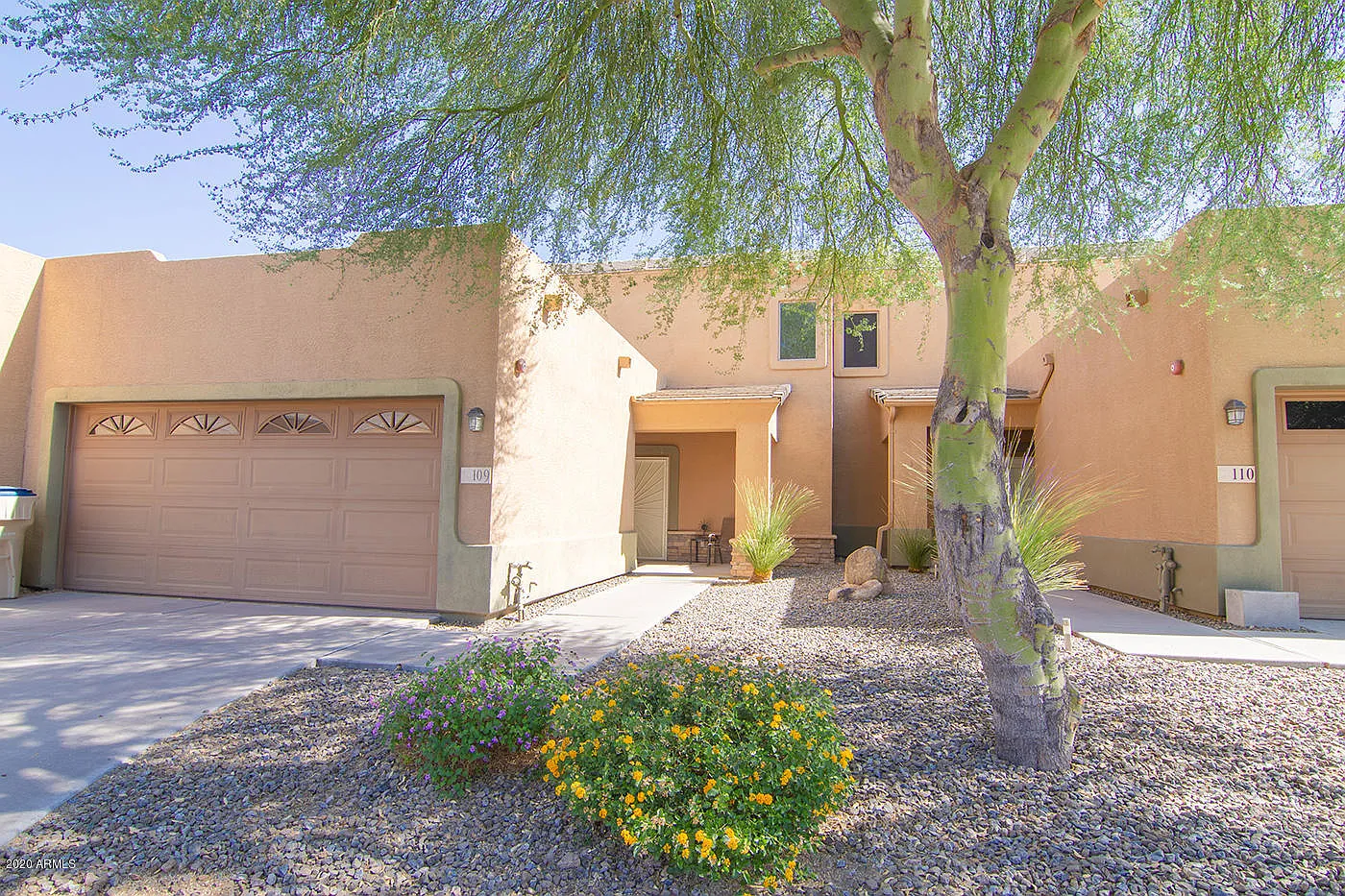 3 bed, 2.5 bath, 1828 sqft, $6,000 — Photo 2