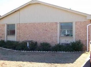 6134 SW Park Ave, Lawton, OK 73505