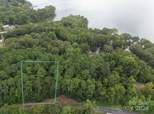 13 Beckner St, Lexington, NC 27292