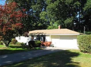 71 Brooks St, Maynard, MA 01754