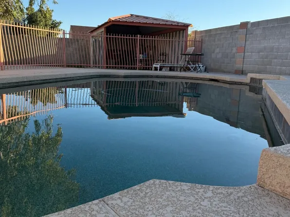 5430 N 74TH Avenue, Glendale, AZ 85303