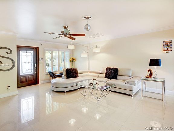 5th image of 6520 NE 20th Way