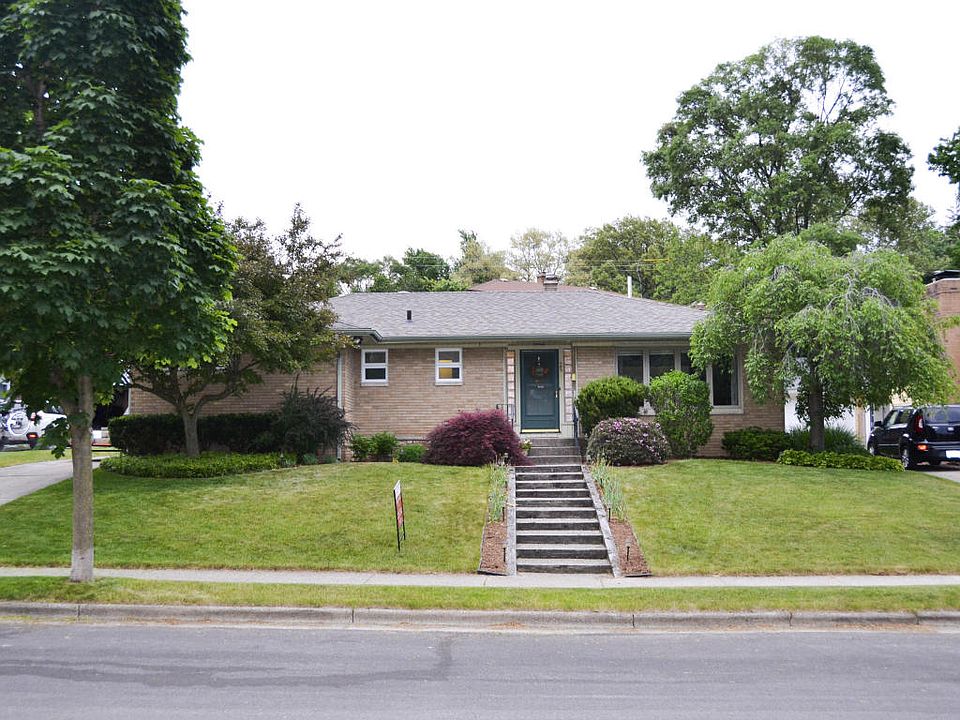 1st image of 2542 Willard Ave SE