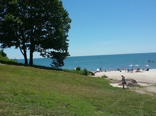 3 Gardner Ln, Niantic, CT 06357