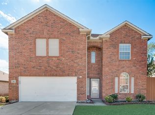 304 Benton Dr, Roanoke, TX 76262