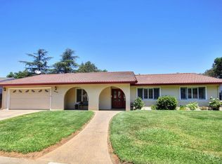 8813 Aquarius Ave, Elk Grove, CA 95624