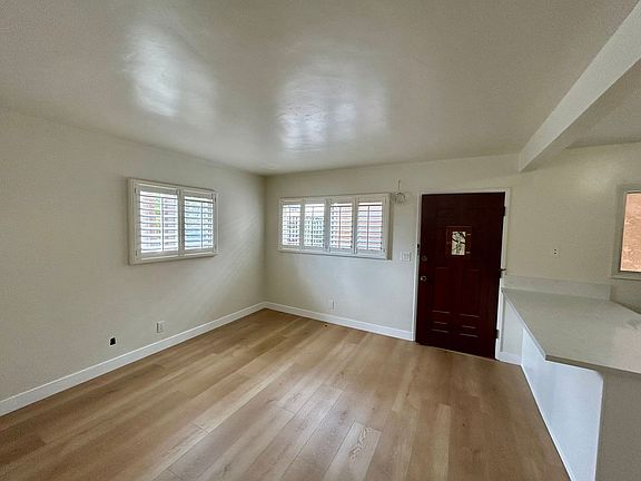 4th image of 3525 32nd St #3525